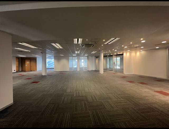 695M² OFFICE TO LET IN ROSEBANK